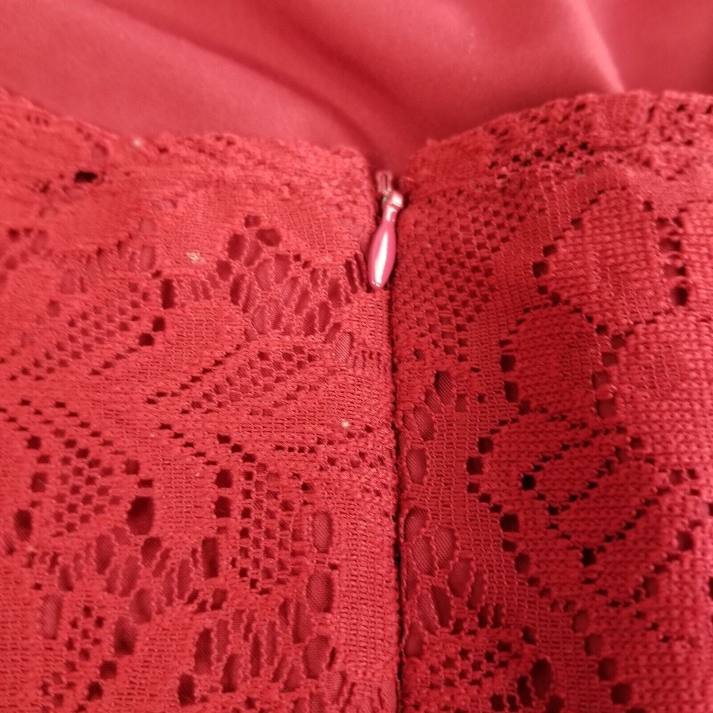 BB Dakota Red Fit & Flare Mini Dress Crew Neck Lace Open Back Women's Size 6 - Picture 10 of 16